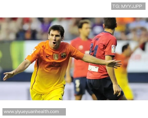 足球巨星精彩瞬间桌面背景：展现球场风采与激情四溢的明星风貌